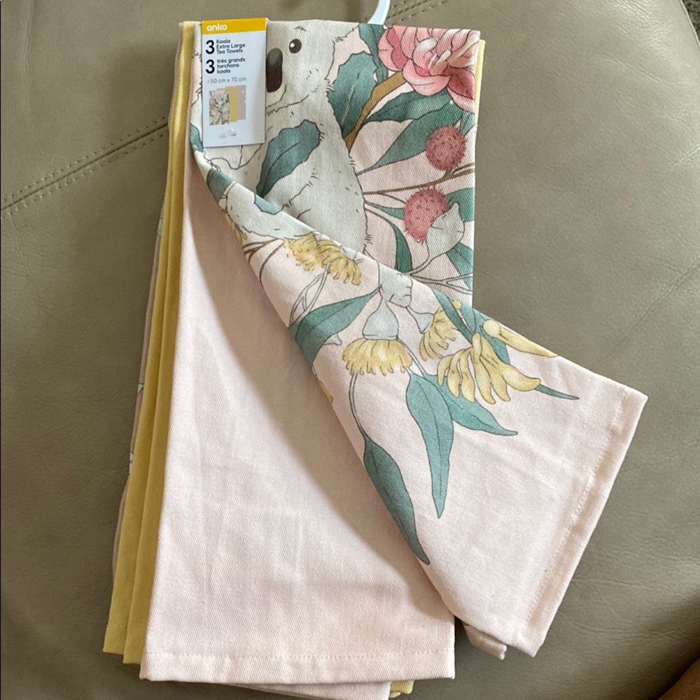 Floral and Kola Print Tea Towels